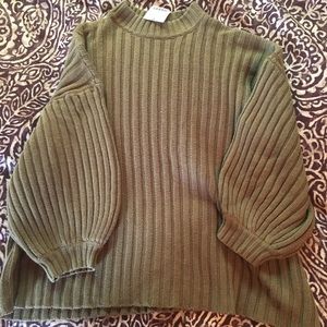 Olive BDG wide sleeve sweater